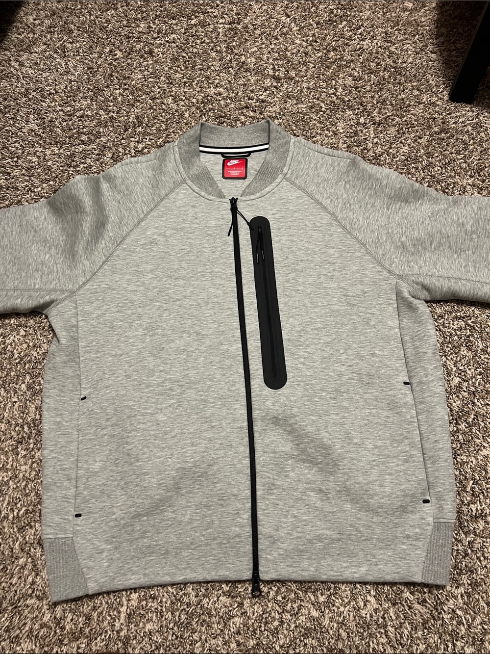 Nike Tech Men's Light Gray Full-Zip Crew